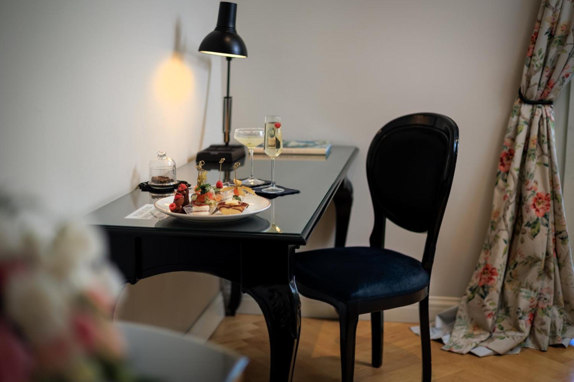 Arte Boutique Hotel تيرانا المظهر الخارجي الصورة
